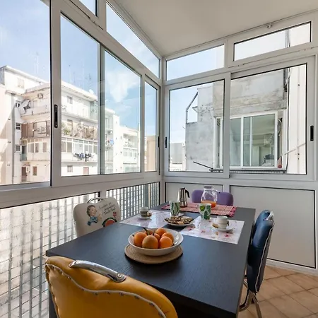Apartment & Comfy With Veranda *